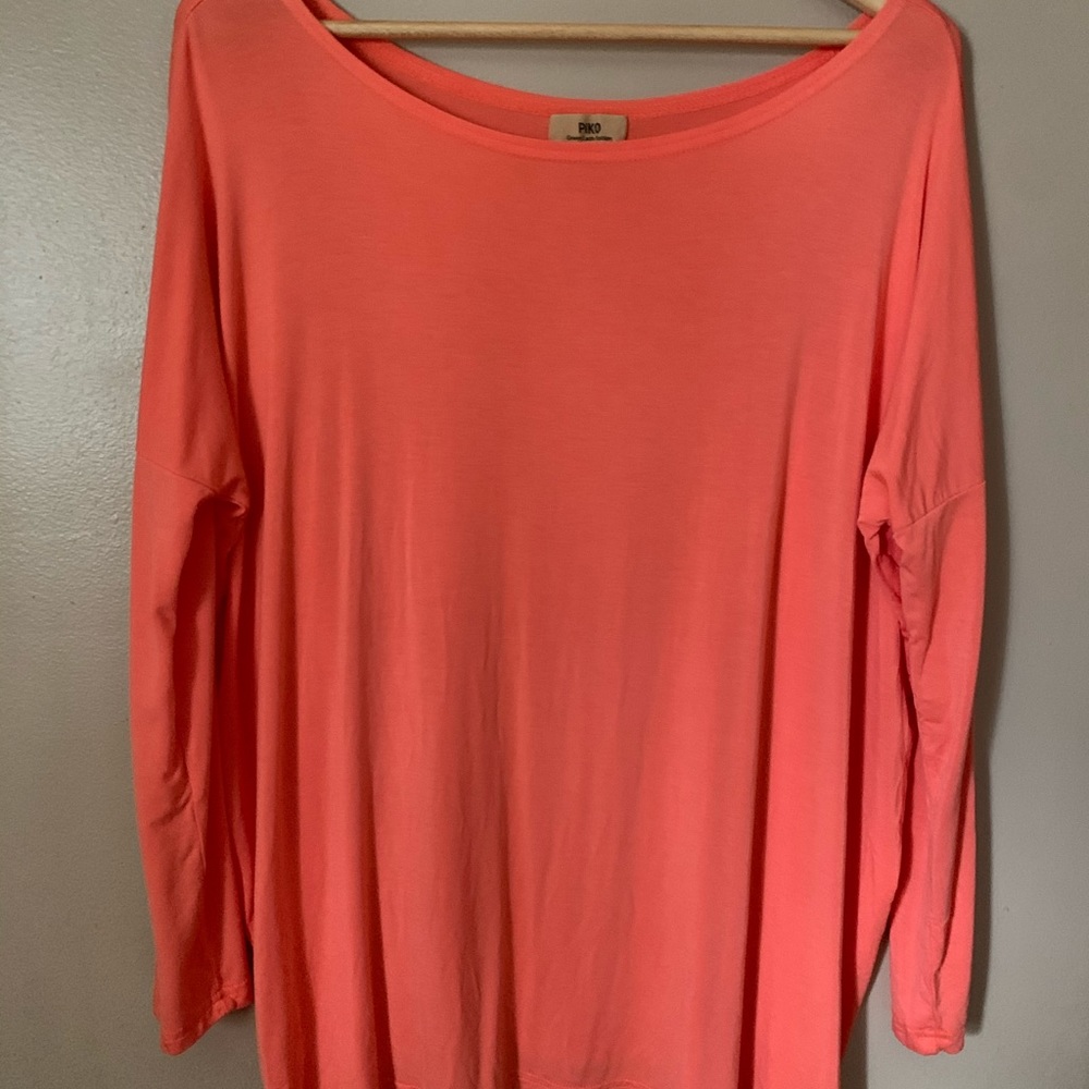 Piko coral 3/4 sleeve shirt size medium